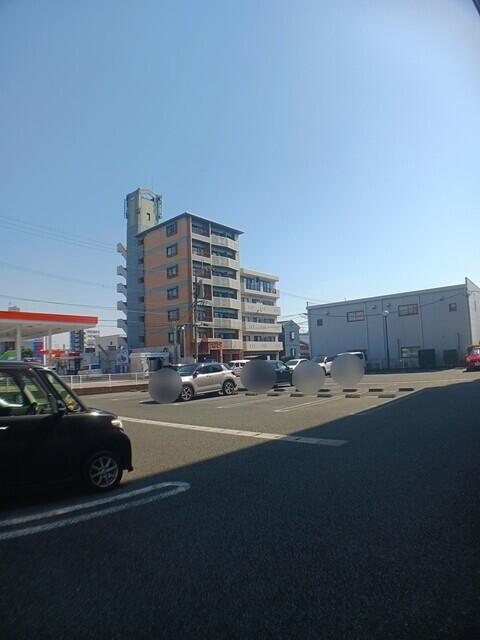 レルベ保田窪（202） 駐車場
