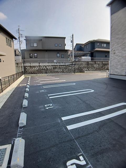 グラン・メゾン飛田Ａ（201） 駐車場