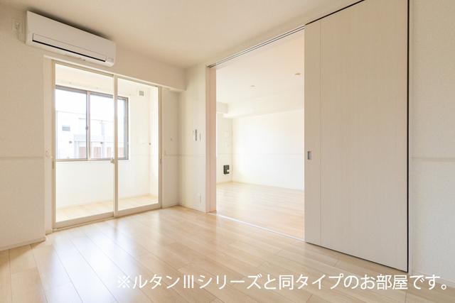 セントラルガーデンハウス（105） 室内