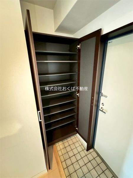 QueenRich新屋敷（802） 収納