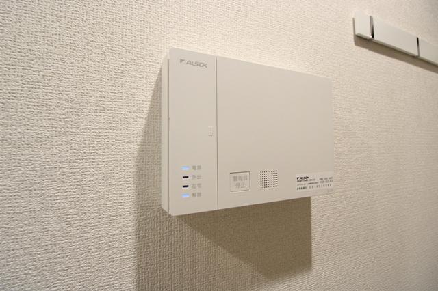 Etoile・Bright(ｴﾄﾜｰﾙ･ﾌﾞﾗｲﾄ)（302） 部屋画像