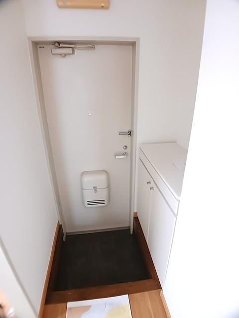 前田ハイツⅡ（102） 玄関