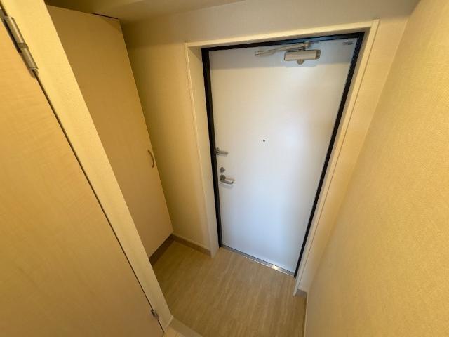 ネクストステージ 玄関