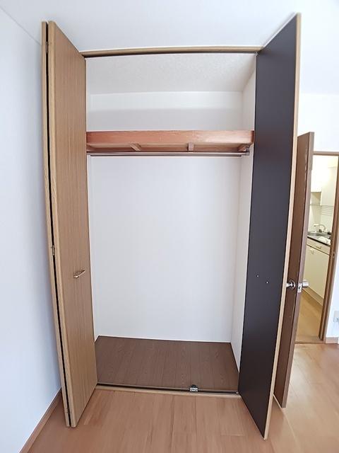 サニーフラッツＨＲ（303） 収納