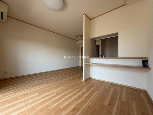 エクセレントマンション（302） リビング