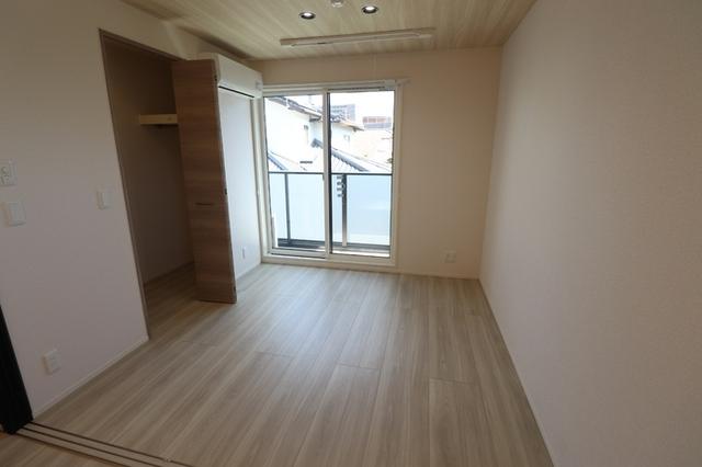 Crest Court（203） 部屋画像