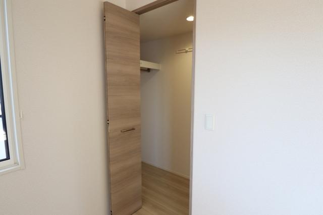 Crest Court（305） 部屋画像