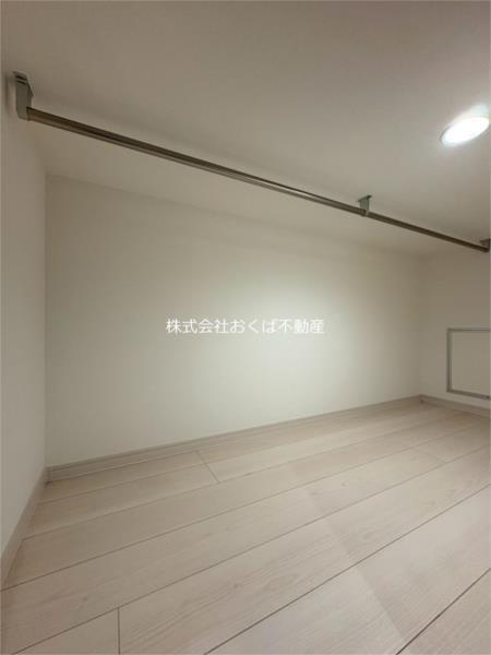 ADC新外クルーク（102） 収納