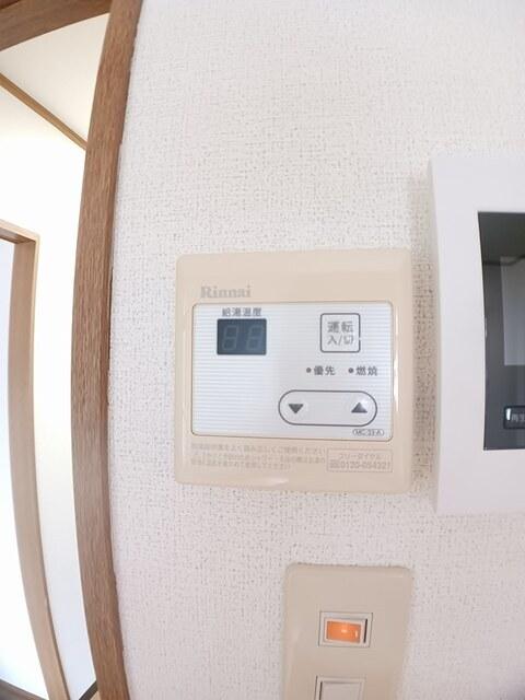 グリーンヒル弐番館（201） 玄関