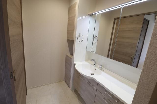 Crest Court（105） 部屋画像