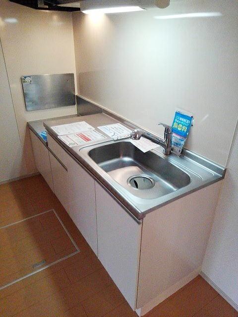 レガーロ弐番館（101） キッチン