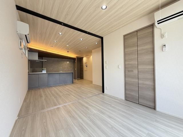 Crest Court（103） 部屋画像