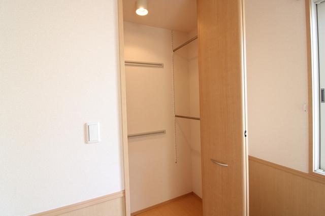 ロイヤルコーポ井芹（101） 部屋画像