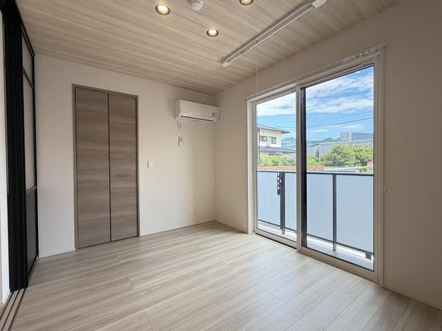 Crest Court（101） 部屋画像