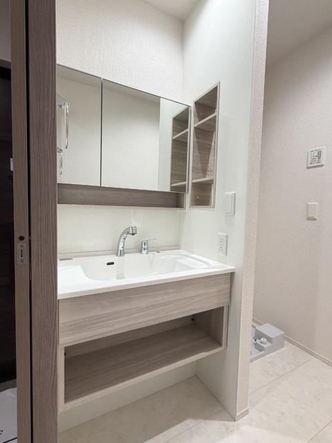 Crest Court（101） 部屋画像