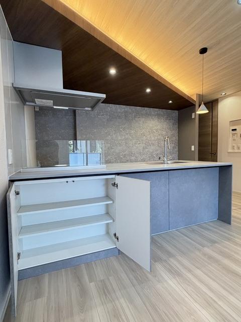 Crest Court（103） 部屋画像