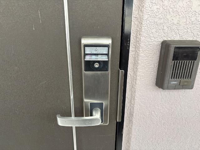 グレイスイサキ 部屋画像