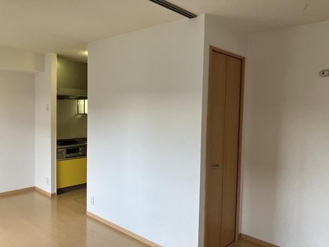 コートクロッカス（102） 部屋画像
