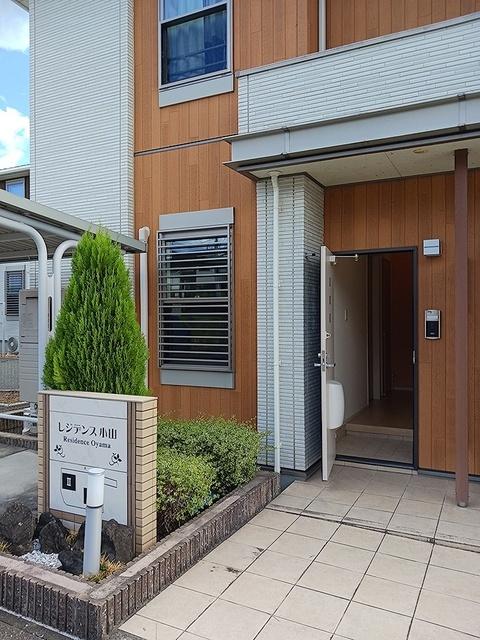 レジデンス小山　Ⅰ（101） 玄関