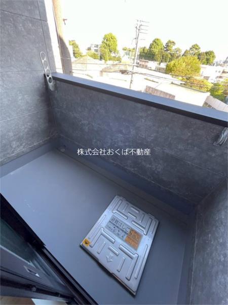 ノヴァイフ黒髪（303） 部屋画像
