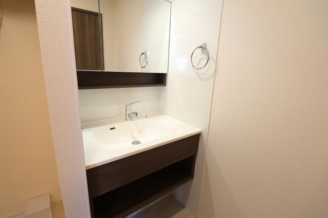 ザ　スターリング新外（302） 部屋画像