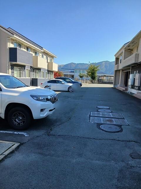 フォンターナ　Ａ（101） 駐車場