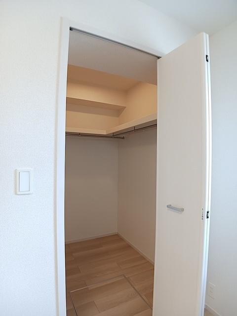 サンフォニー（102） 収納