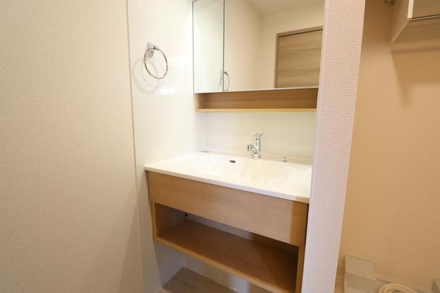 ザ　スターリング新外（203） 部屋画像