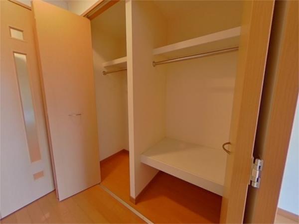 QREST熊本船場（706） 収納