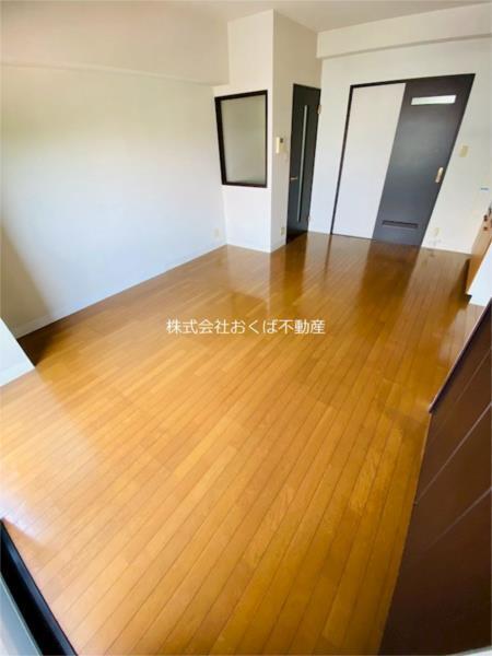 Seres桜町（01001） リビング