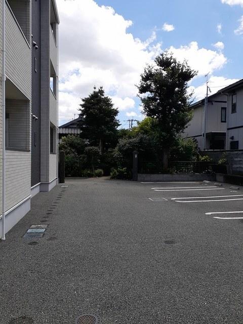 サウススクエア（201） 駐車場