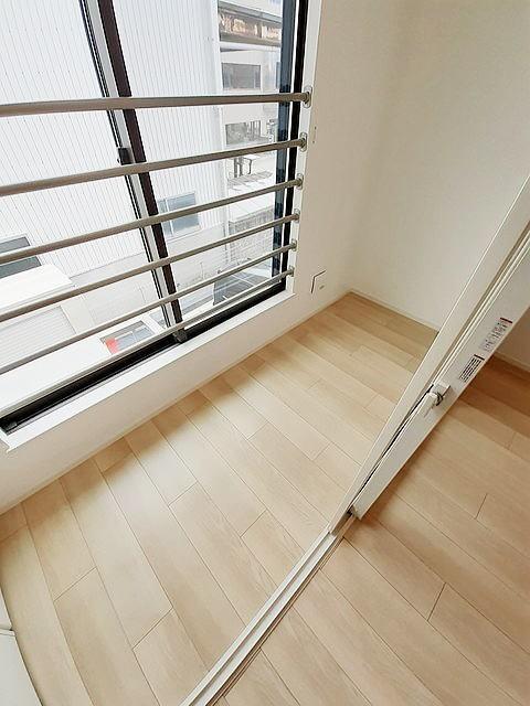 レア・オハナＢ（203） 室内