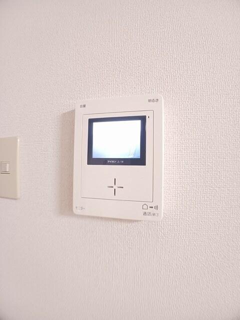 グリーンヒル伍番館（202） 玄関