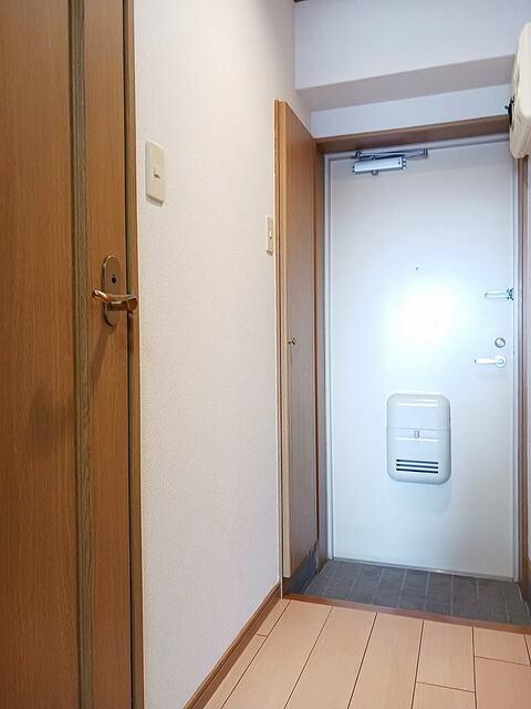 レルベ保田窪（307） 玄関