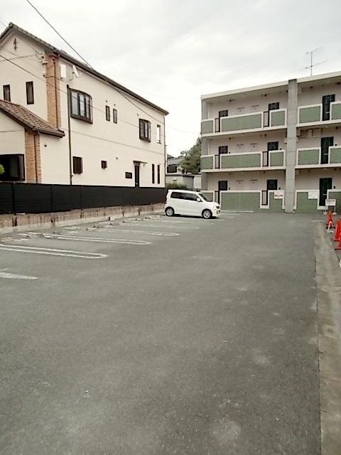 ライツェント・Ｋ（103） 駐車場
