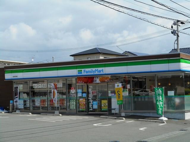 ファミリーマート益城宮園店：750m