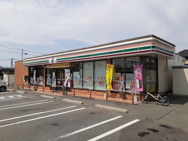 セブンイレブン野中１丁目店：290m