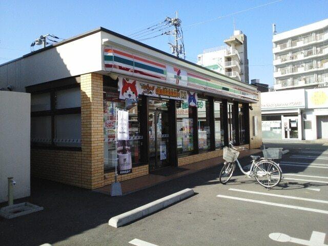セブンイレブン白山２丁目店：110m