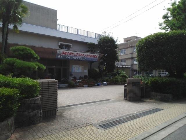 湖東中学校：440m