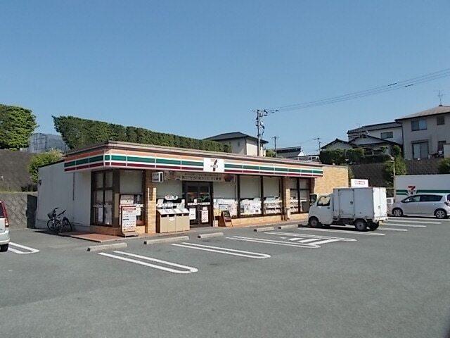 セブンイレブン テレビ熊本前店：340m