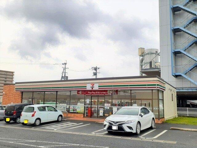 セブンイレブン清水バイパス店：400m