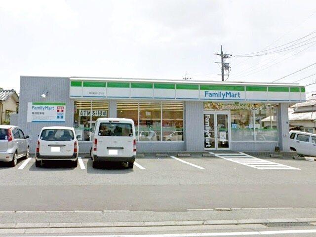 ファミリーマート新地団地店：260m
