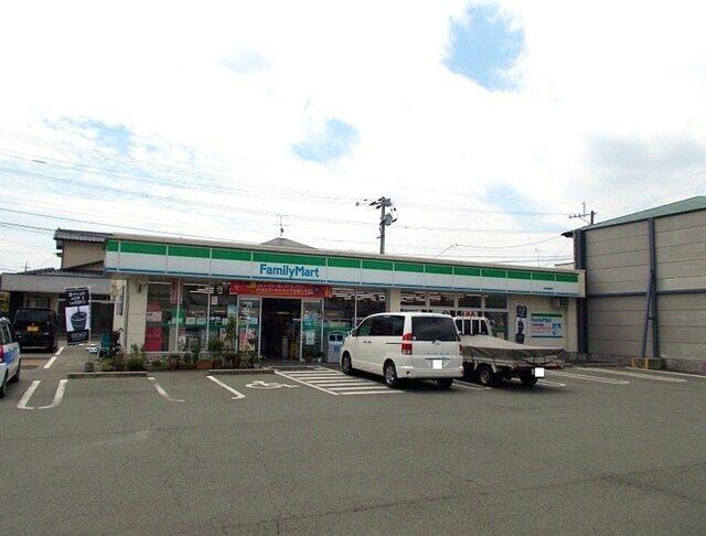 ファミリーマート　永江団地店：500m