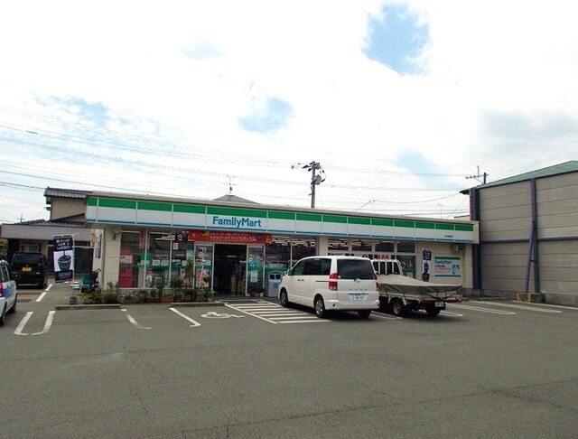 ファミリーマート　永江団地店：350m