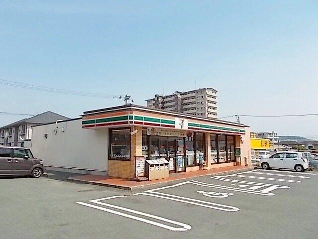 ローソン合志菊南店：800m