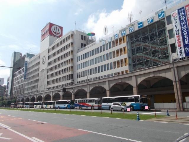 鶴屋百貨店：1100m