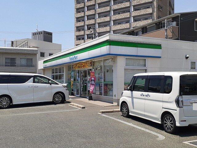 ファミリーマート尾ノ上４丁目店：290m