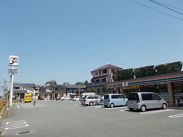 セブンイレブン　テレビ熊本前：320m