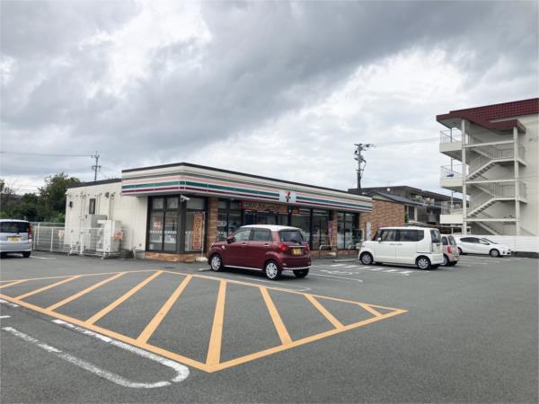 グリーンコープ生協くまもと長嶺店：258m