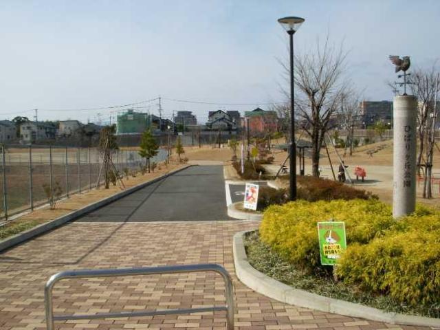 ひばりが丘公園：200m